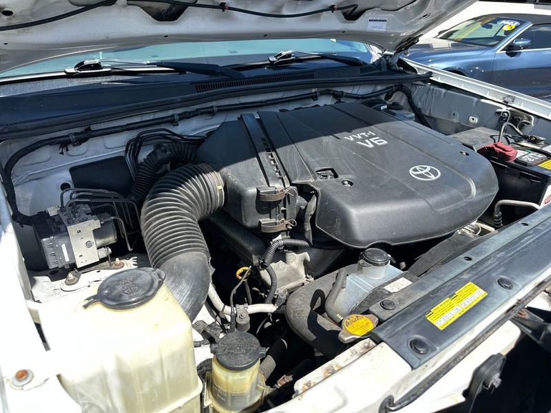 2005 Toyota Tacoma Double 128" PreRunner Automatic - 22988791 - 18