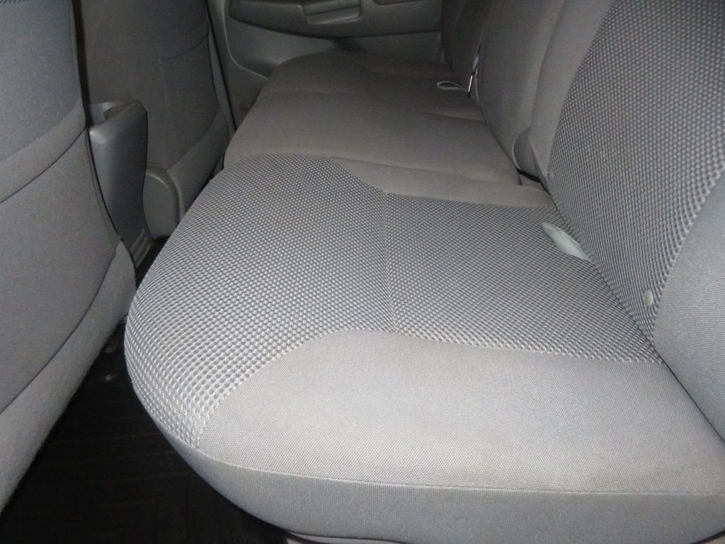 2005 Toyota Tacoma DOUBLE CAB 4X4 SR5 TACOMA EXTRA CLEAN 25 SERVICE RECORDS  - 23035885 - 23