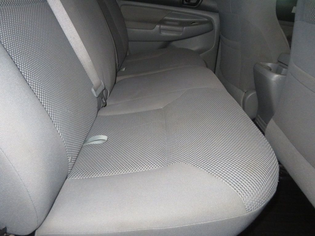 2005 Toyota Tacoma DOUBLE CAB 4X4 SR5 TACOMA EXTRA CLEAN 25 SERVICE RECORDS  - 23035885 - 29