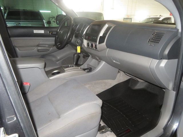 2005 Toyota Tacoma DOUBLE CAB 4X4 SR5 TACOMA EXTRA CLEAN 25 SERVICE RECORDS  - 23035885 - 32