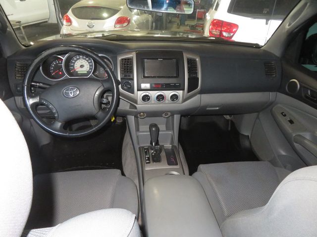 2005 Toyota Tacoma DOUBLE CAB 4X4 SR5 TACOMA EXTRA CLEAN 25 SERVICE RECORDS  - 23035885 - 37