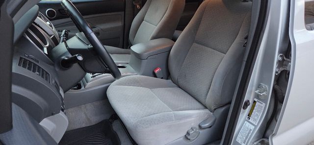 2005 Toyota Tacoma VERY CLEAN Fresh Service Crew Cab Tow Southern 615-300-6004 - 22999165 - 11