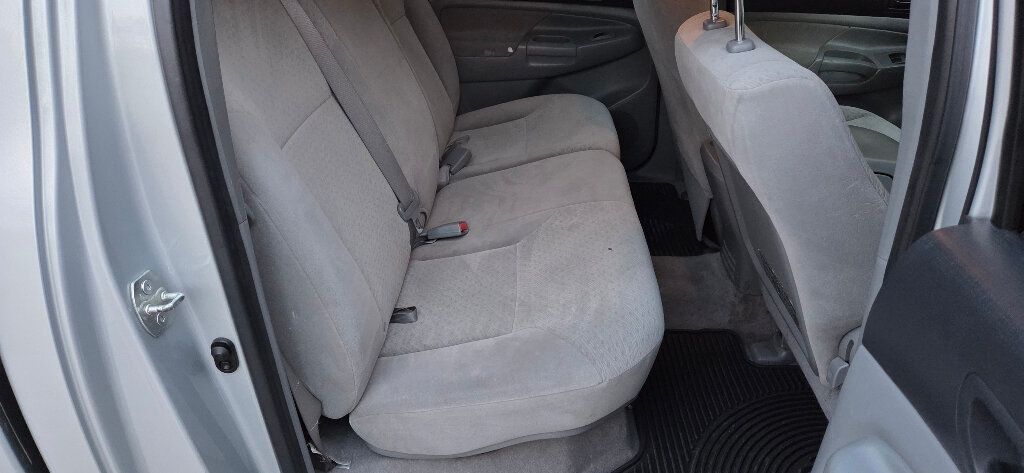 2005 Toyota Tacoma VERY CLEAN Fresh Service Crew Cab Tow Southern 615-300-6004 - 22999165 - 16