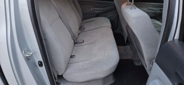 2005 Toyota Tacoma VERY CLEAN Fresh Service Crew Cab Tow Southern 615-300-6004 - 22999165 - 16