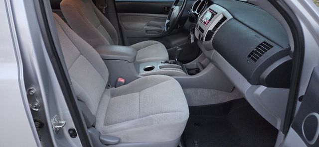 2005 Toyota Tacoma VERY CLEAN Fresh Service Crew Cab Tow Southern 615-300-6004 - 22999165 - 19