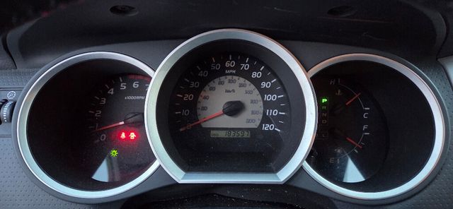 2005 Toyota Tacoma VERY CLEAN Fresh Service Crew Cab Tow Southern 615-300-6004 - 22999165 - 22