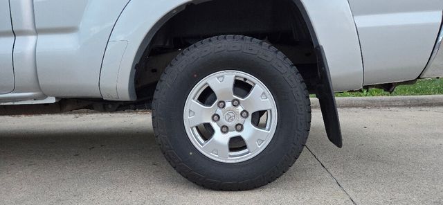 2005 Toyota Tacoma VERY CLEAN Fresh Service Crew Cab Tow Southern 615-300-6004 - 22999165 - 30