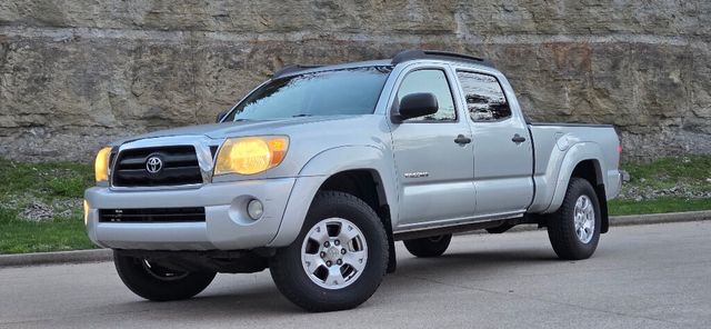 2005 Toyota Tacoma VERY CLEAN Fresh Service Crew Cab Tow Southern 615-300-6004 - 22999165 - 3