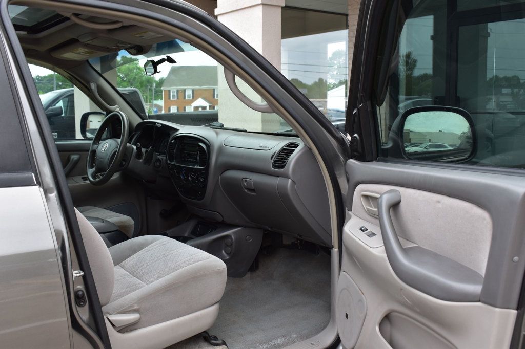 2005 Toyota Tundra DoubleCab V8 SR5 - 23025068 - 17