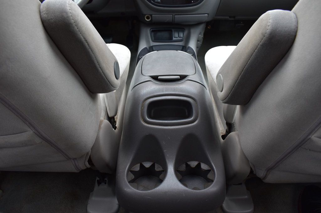 2005 Toyota Tundra DoubleCab V8 SR5 - 23025068 - 27