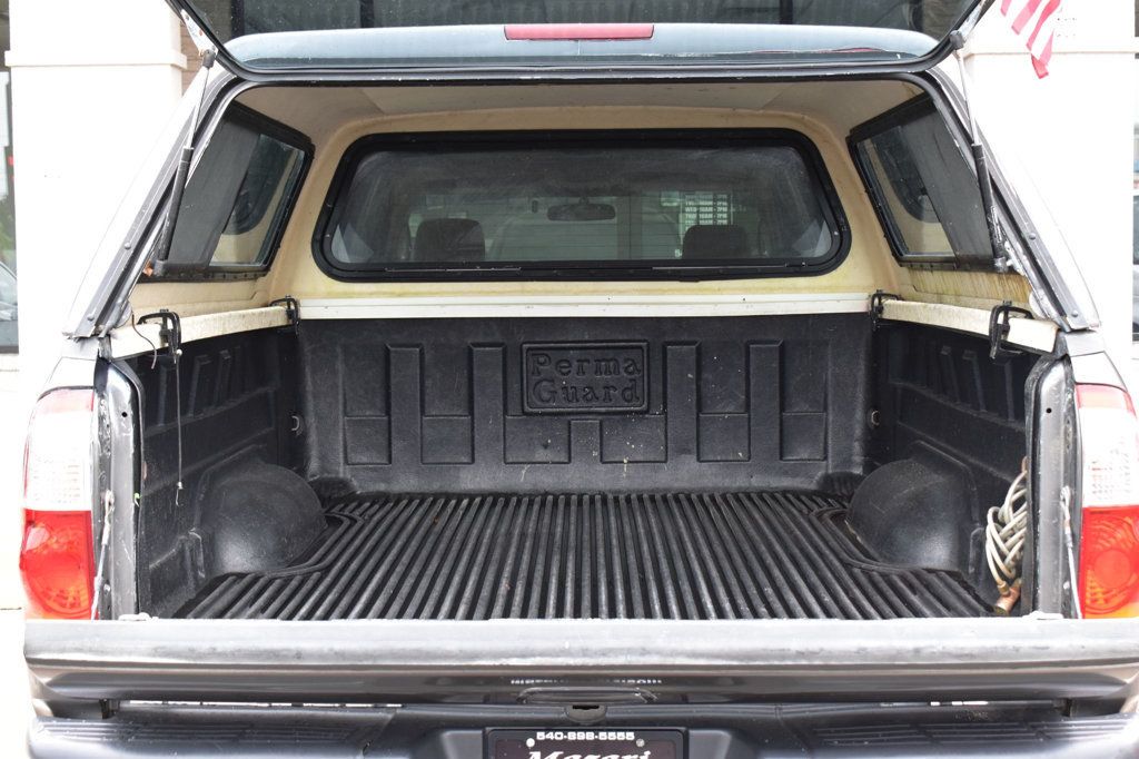 2005 Toyota Tundra DoubleCab V8 SR5 - 23025068 - 34