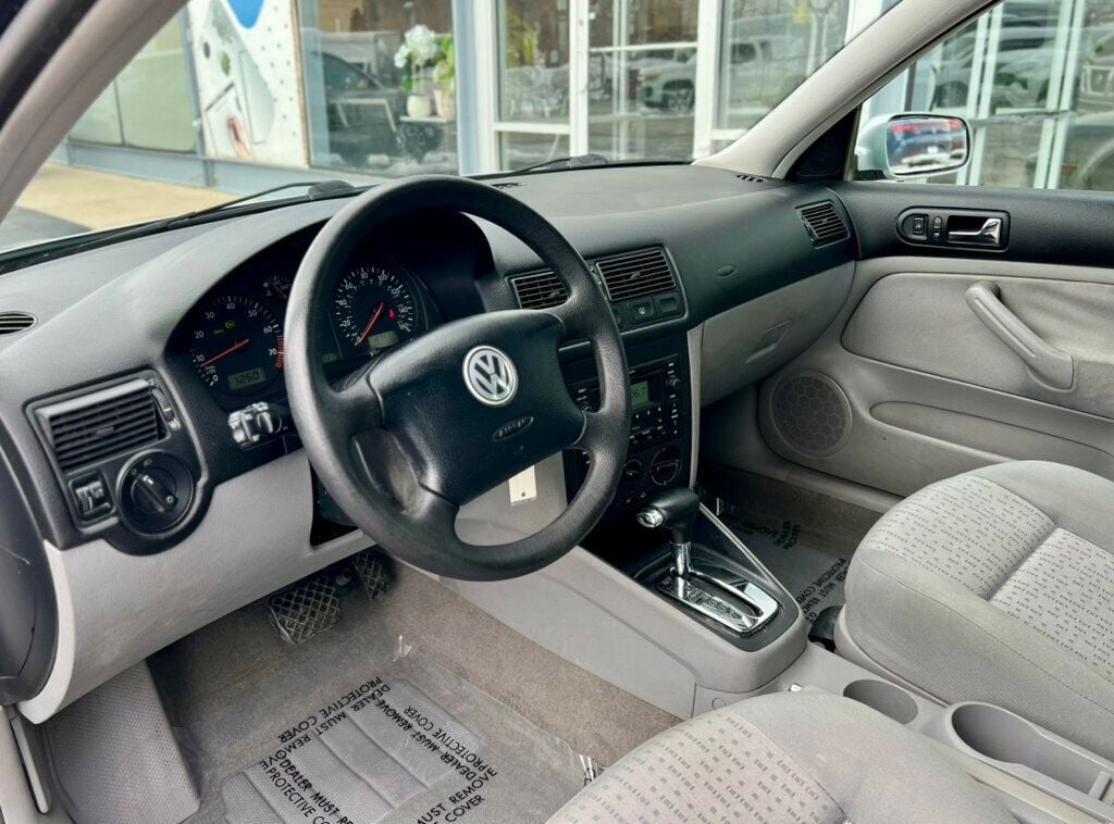 2005 Volkswagen Golf 4dr Hatchback GL Manual - 22949002 - 11