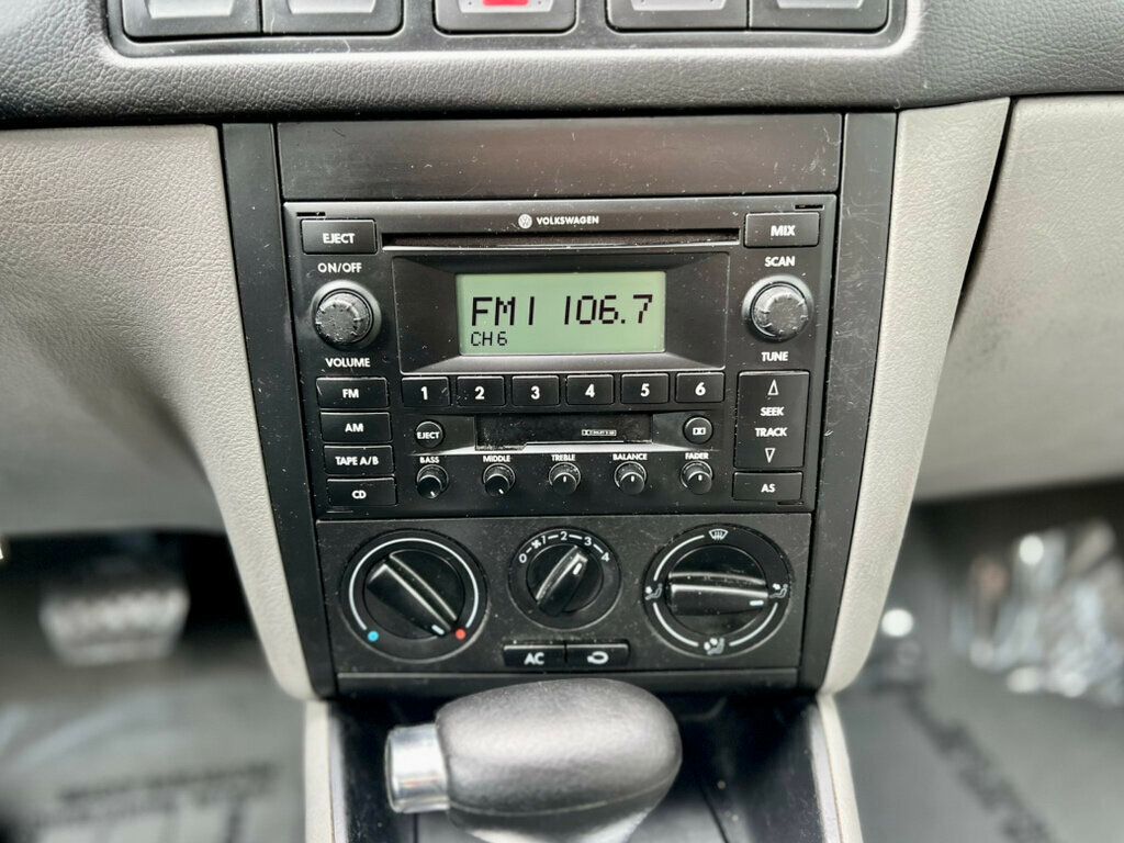 2005 Volkswagen Golf 4dr Hatchback GL Manual - 22949002 - 15