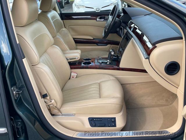 2005 Volkswagen Phaeton 2005 VOLKSWAGEN PHAETON V8 AWD LOW MILES SERVICED 615-730-9991 - 23054780 - 9