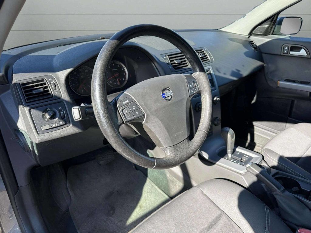 2005 Volvo S40 2.4i 4dr Sedan - 22943746 - 10
