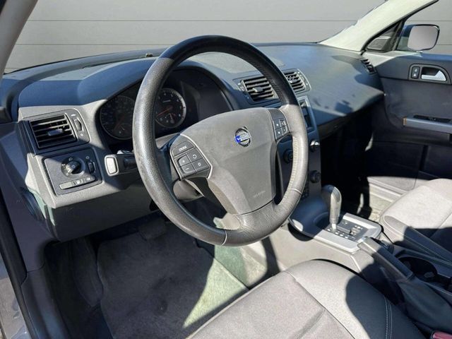 2005 Volvo S40 2.4i 4dr Sedan - 22943746 - 10