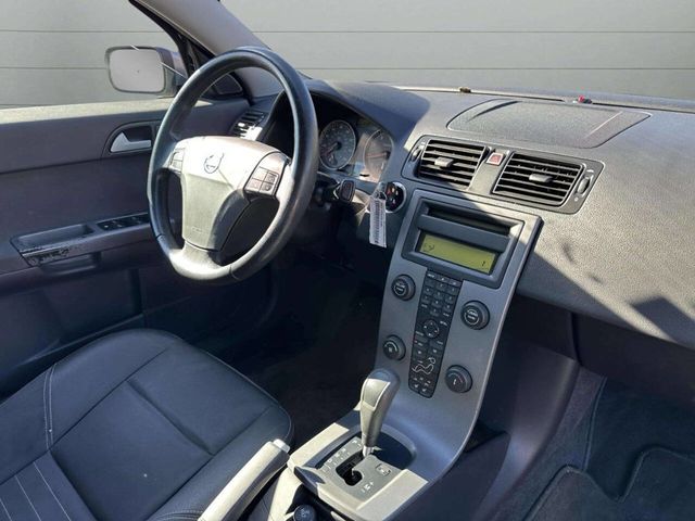 2005 Volvo S40 2.4i 4dr Sedan - 22943746 - 18