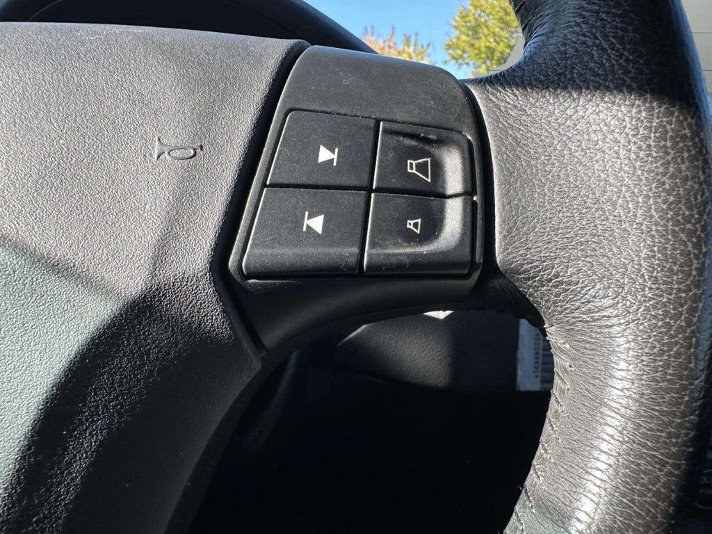 2005 Volvo S40 2.4i 4dr Sedan - 22943746 - 20