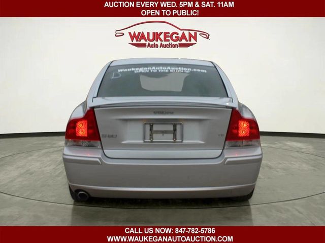 2005 Volvo S60 T5 4dr Turbo Sedan - 23011879 - 3