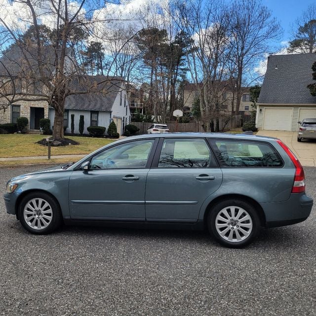 2005 Volvo V50 2.4i - 22767537 - 2