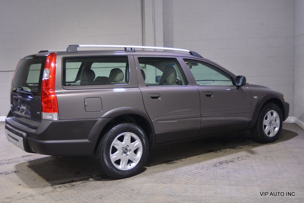 2005 Volvo XC70 Base Trim - 22742171 - 29