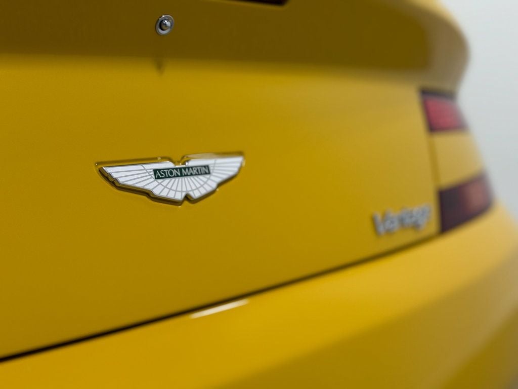 2006 Aston Martin Vantage 6 SPEED MANUAL - 23042738 - 41
