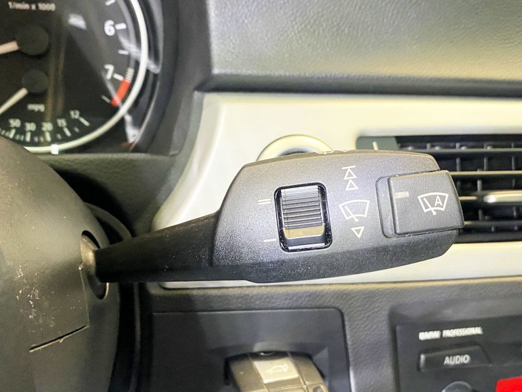 2006 BMW 3 Series 1 Owner / ALL WHEEL DRIVE  - 22954776 - 25