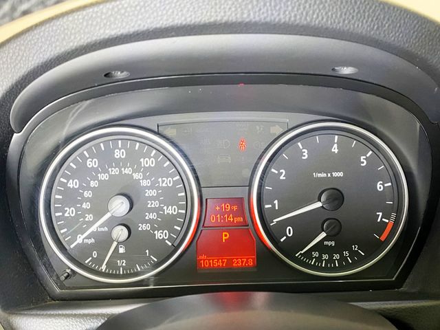 2006 BMW 3 Series 1 Owner / ALL WHEEL DRIVE  - 22954776 - 26