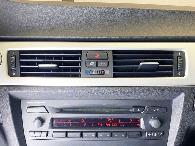 2006 BMW 3 Series 1 Owner / ALL WHEEL DRIVE  - 22954776 - 29