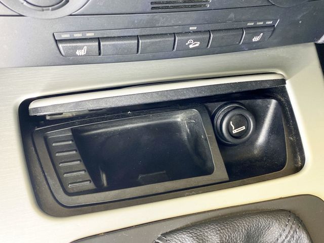 2006 BMW 3 Series 1 Owner / ALL WHEEL DRIVE  - 22954776 - 31