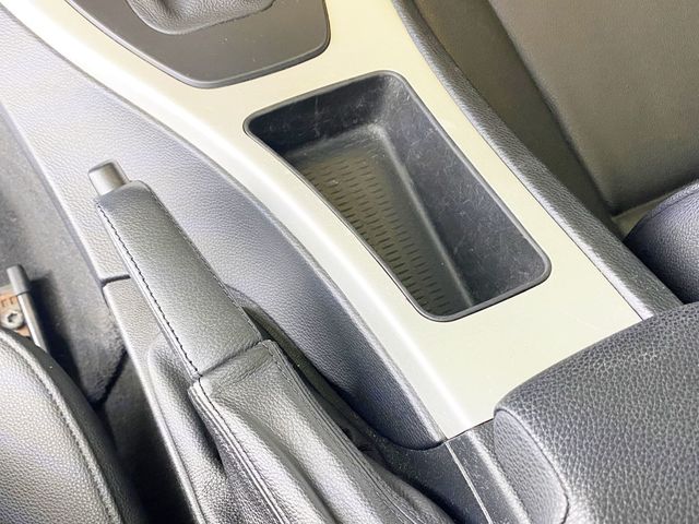 2006 BMW 3 Series 1 Owner / ALL WHEEL DRIVE  - 22954776 - 33