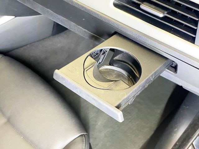 2006 BMW 3 Series 1 Owner / ALL WHEEL DRIVE  - 22954776 - 43