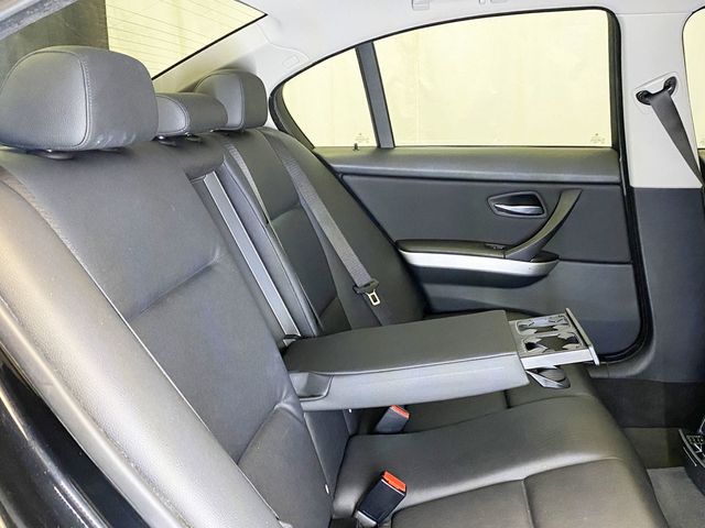 2006 BMW 3 Series 1 Owner / ALL WHEEL DRIVE  - 22954776 - 47