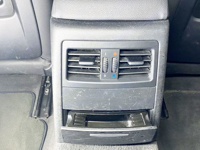 2006 BMW 3 Series 1 Owner / ALL WHEEL DRIVE  - 22954776 - 51