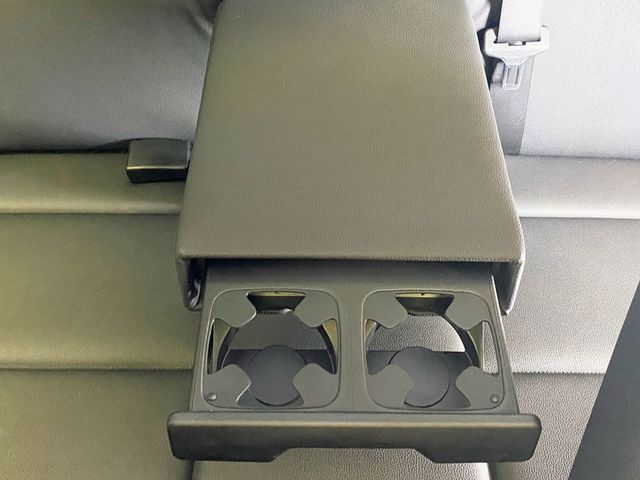 2006 BMW 3 Series 1 Owner / ALL WHEEL DRIVE  - 22954776 - 52