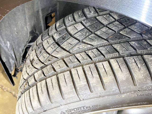 2006 BMW 3 Series 1 Owner / ALL WHEEL DRIVE  - 22954776 - 61