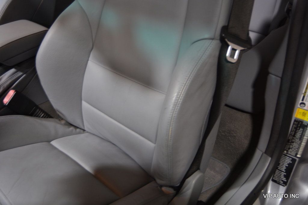 2006 BMW 3 Series 325Ci - 22861376 - 16