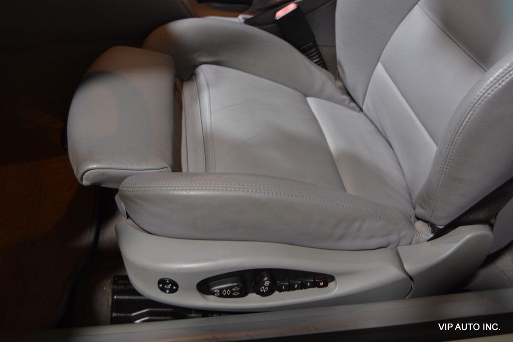 2006 BMW 3 Series 325Ci - 22861376 - 20