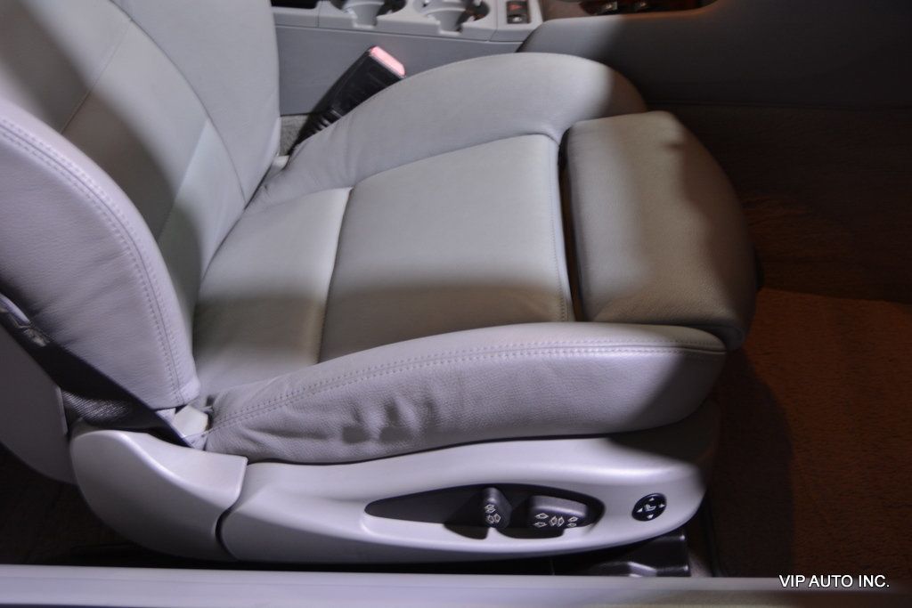 2006 BMW 3 Series 325Ci - 22861376 - 21