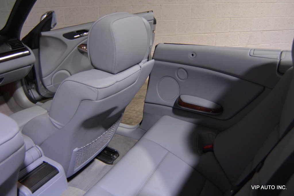 2006 BMW 3 Series 325Ci - 22861376 - 23