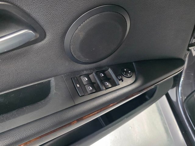 2006 BMW 3 Series 325i - 22913571 - 11