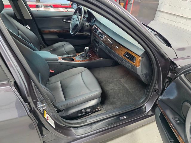 2006 BMW 3 Series 325i - 22913571 - 22