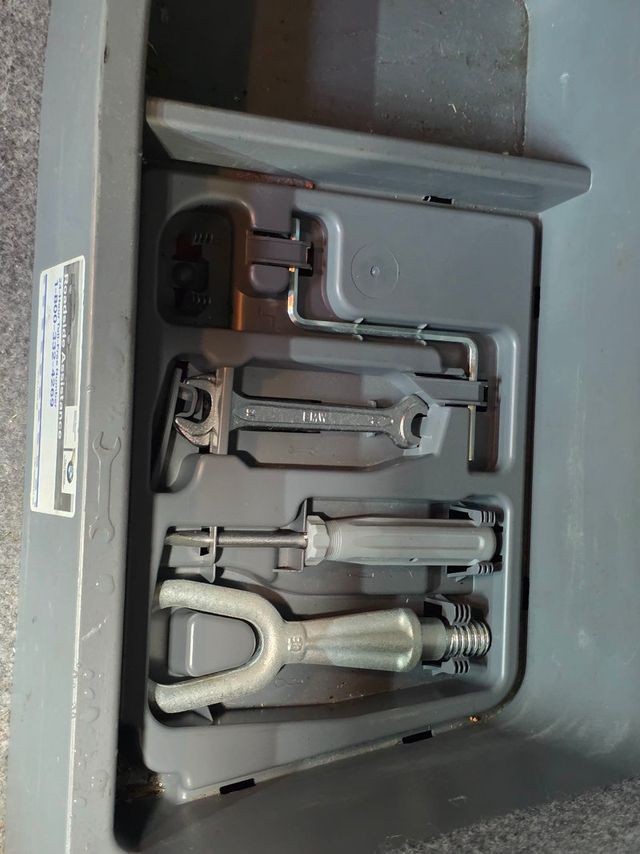 2006 BMW 3 Series 325i - 22913571 - 27