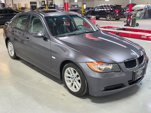2006 BMW 3 Series 325i - 22913571 - 4