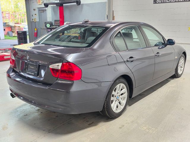 2006 BMW 3 Series 325i - 22913571 - 6