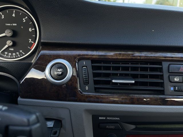 2006 BMW 3 Series 325i 4dr Sedan - 21484135 - 19