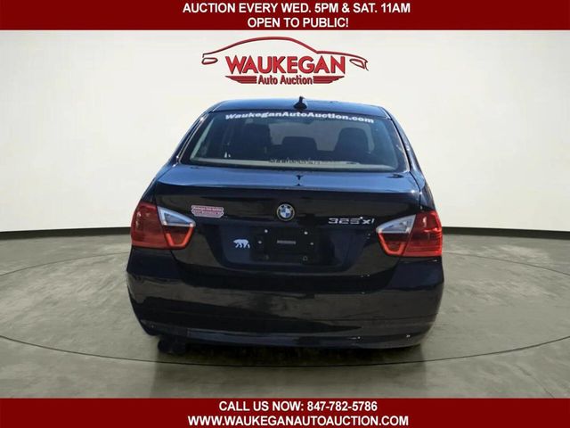 2006 BMW 3 Series 325xi - 22996716 - 4