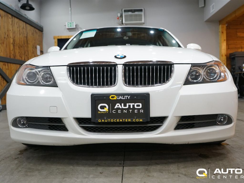 2006 BMW 3 Series 330i - 22258408 - 9