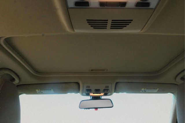 2006 BMW 3 Series 330xi - 23004569 - 8