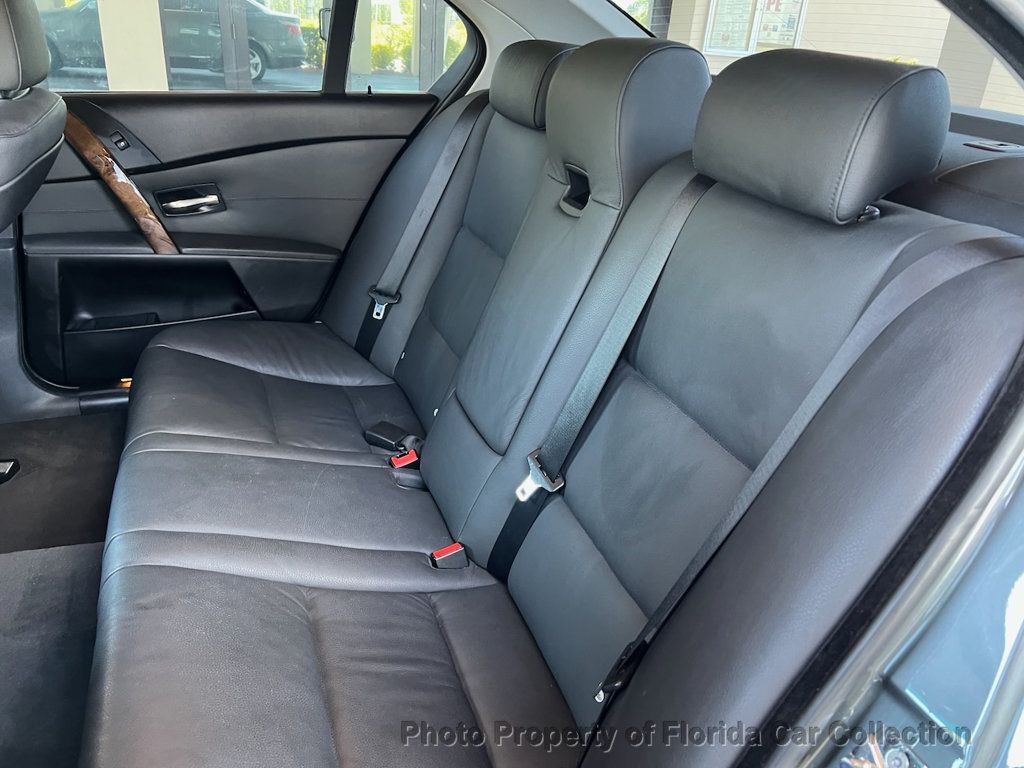 2006 BMW 5 Series 525i Sedan Automatic 3.0L - 22839637 - 11